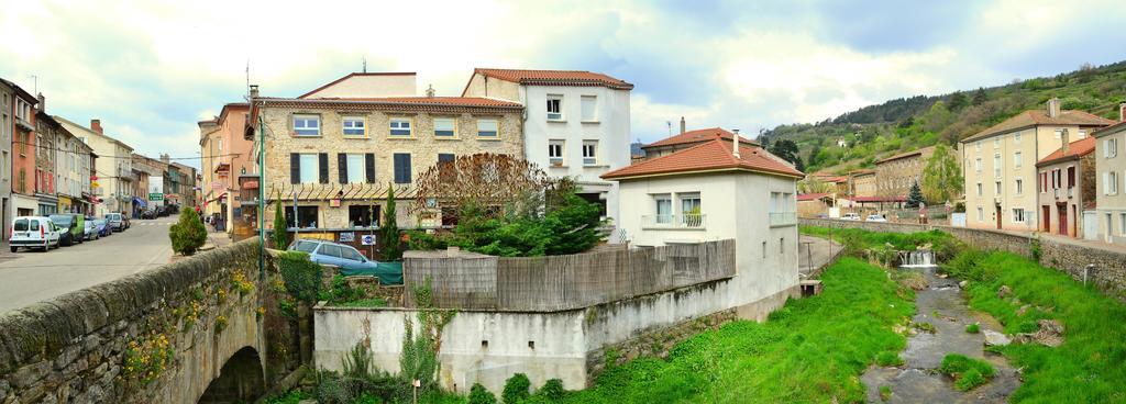 La Mezzanine Apartment Satillieu Luaran gambar
